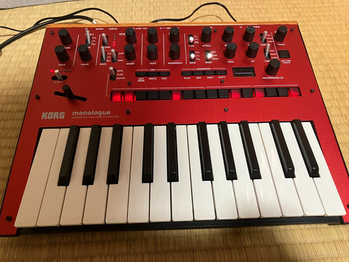Korg monologue red monophonic - monologue,